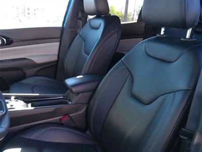 2025 Jeep Compass Limited   - Photo 12 - Tucson, AZ 85716