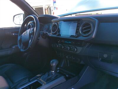 2023 Toyota Tacoma TRD Sport   - Photo 15 - Tucson, AZ 85716
