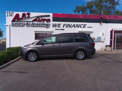 2015 Toyota Sienna XLE 8-Passenger   - Photo 9 - Tucson, AZ 85716