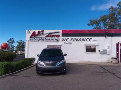 2015 Toyota Sienna XLE 8-Passenger   - Photo 1 - Tucson, AZ 85716
