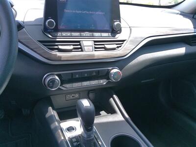 2025 Nissan Altima 2.5 SV   - Photo 19 - Tucson, AZ 85716