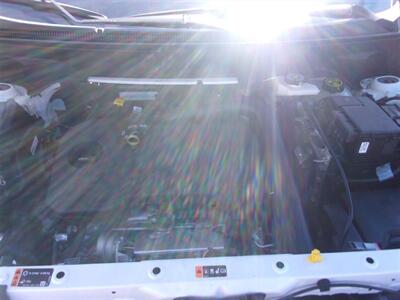 2023 Chevrolet Equinox LT   - Photo 8 - Tucson, AZ 85716