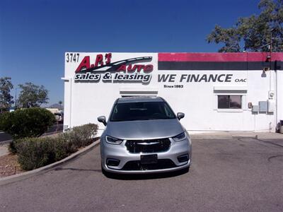 2023 Chrysler Pacifica Plug-In Hybrid Touring L   - Photo 2 - Tucson, AZ 85716