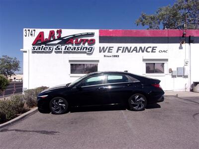 2024 Hyundai ELANTRA Limited   - Photo 5 - Tucson, AZ 85716