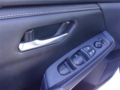 2024 Nissan Sentra SV   - Photo 9 - Tucson, AZ 85716