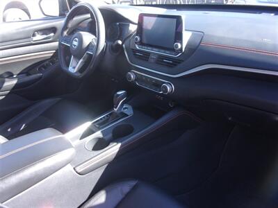 2022 Nissan Altima 2.5 SR   - Photo 15 - Tucson, AZ 85716