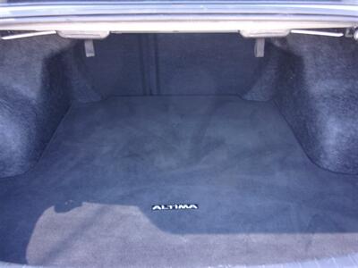 2023 Nissan Altima 2.5 SR   - Photo 20 - Tucson, AZ 85716