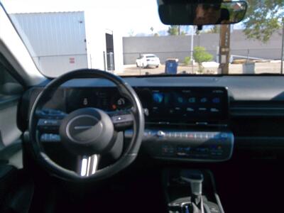 2024 Hyundai KONA SEL   - Photo 17 - Tucson, AZ 85716