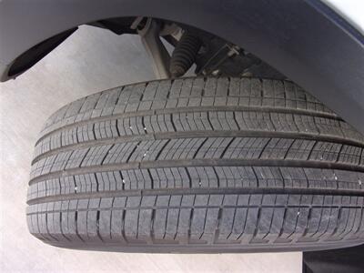 2023 Jeep Grand Cherokee L Laredo   - Photo 20 - Tucson, AZ 85716