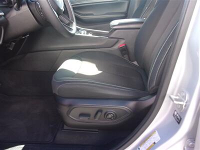 2023 Jeep Grand Cherokee L Laredo   - Photo 13 - Tucson, AZ 85716