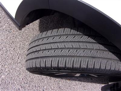 2020 Subaru Forester Premium   - Photo 11 - Tucson, AZ 85716