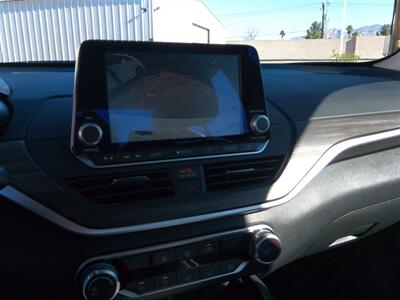 2025 Nissan Altima 2.5 SV   - Photo 10 - Tucson, AZ 85716