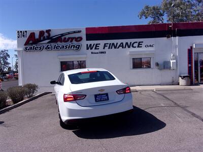 2025 Chevrolet Malibu LT   - Photo 17 - Tucson, AZ 85716