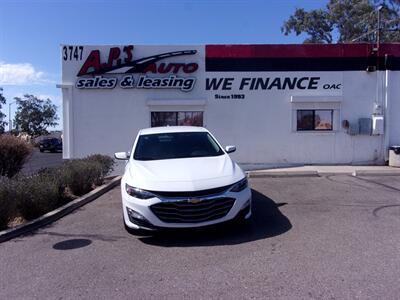 2025 Chevrolet Malibu LT   - Photo 2 - Tucson, AZ 85716