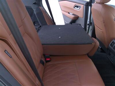 2026 Nissan Rogue Platinum   - Photo 18 - Tucson, AZ 85716