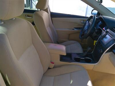 2015 Toyota Camry LE   - Photo 15 - Tucson, AZ 85716