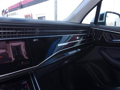 2023 Audi Q7 quattro Premium Plus   - Photo 17 - Tucson, AZ 85716