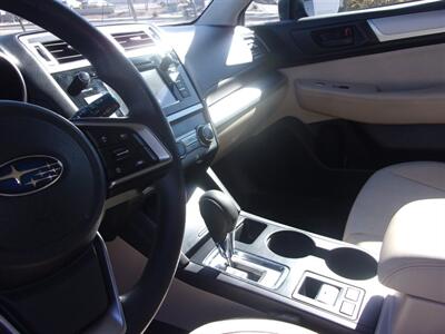 2019 Subaru Outback 2.5i   - Photo 9 - Tucson, AZ 85716
