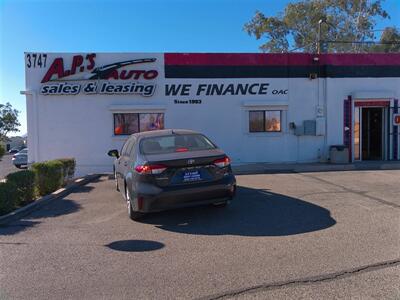 2025 Toyota Corolla LE   - Photo 2 - Tucson, AZ 85716