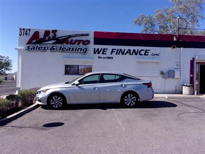 2024 Nissan Altima 2.5 SV   - Photo 3 - Tucson, AZ 85716