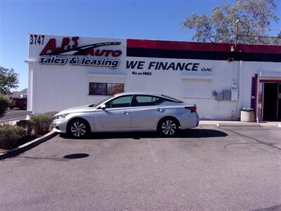 2024 Nissan Altima 2.5 SV   - Photo 4 - Tucson, AZ 85716