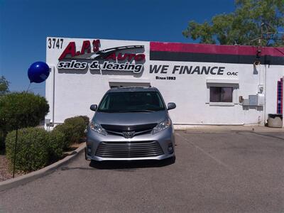 2018 Toyota Sienna XLE 7-Passenger Auto   - Photo 1 - Tucson, AZ 85716