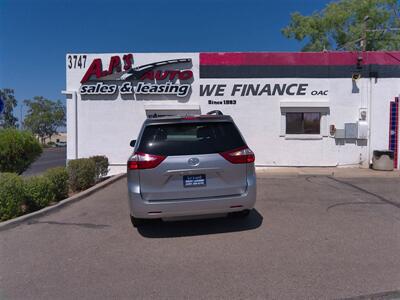 2018 Toyota Sienna XLE 7-Passenger Auto   - Photo 7 - Tucson, AZ 85716