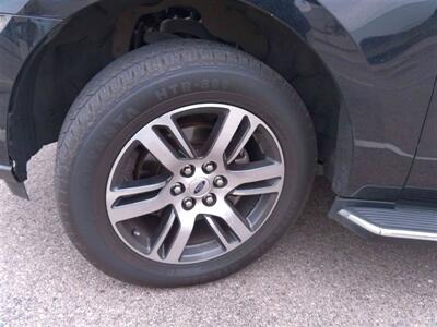 2023 Ford Expedition MAX Limited   - Photo 16 - Tucson, AZ 85716