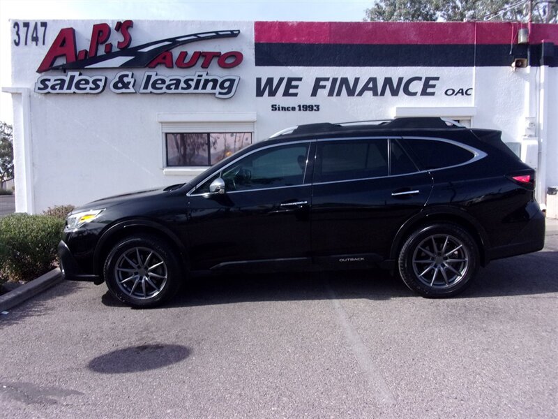 2020 Subaru Outback Touring photo 2