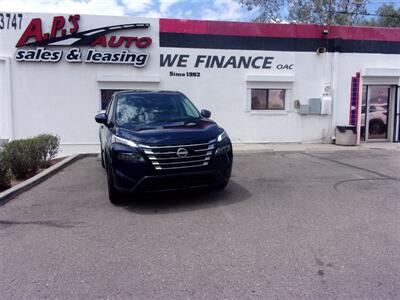 2024 Nissan Rogue SV   - Photo 2 - Tucson, AZ 85716