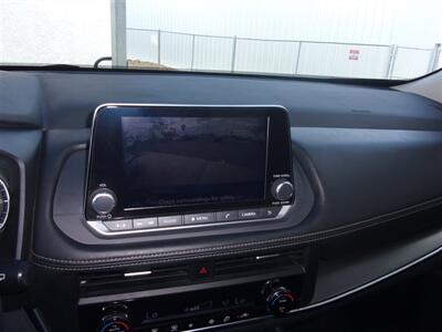 2024 Nissan Rogue SV   - Photo 10 - Tucson, AZ 85716