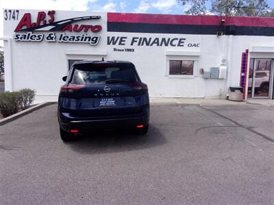 2024 Nissan Rogue SV   - Photo 4 - Tucson, AZ 85716