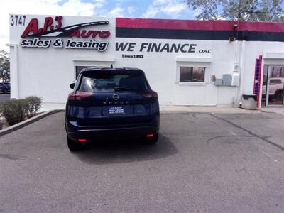 2024 Nissan Rogue SV   - Photo 3 - Tucson, AZ 85716