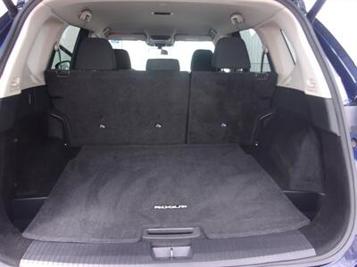 2024 Nissan Rogue SV   - Photo 27 - Tucson, AZ 85716
