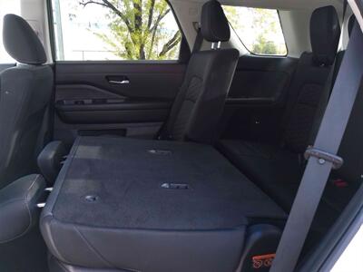 2022 Nissan Pathfinder S   - Photo 17 - Tucson, AZ 85716