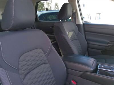 2022 Nissan Pathfinder S   - Photo 26 - Tucson, AZ 85716