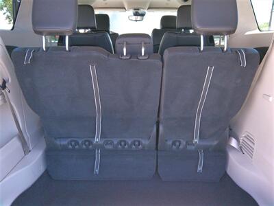 2023 Chrysler Pacifica Touring L   - Photo 21 - Tucson, AZ 85716
