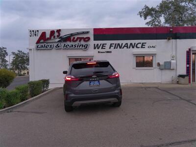 2024 Ford Edge SEL   - Photo 7 - Tucson, AZ 85716