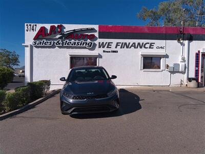 2024 Kia Forte LX   - Photo 2 - Tucson, AZ 85716