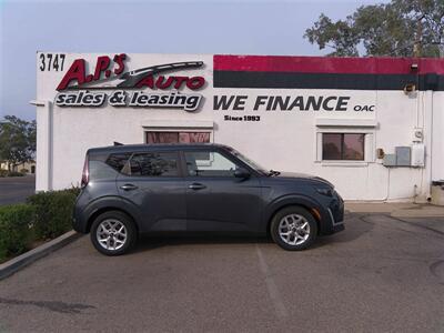 2024 Kia Soul LX   - Photo 4 - Tucson, AZ 85716