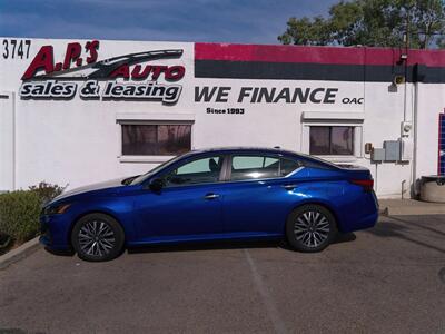 2025 Nissan Altima 2.5 SV   - Photo 2 - Tucson, AZ 85716