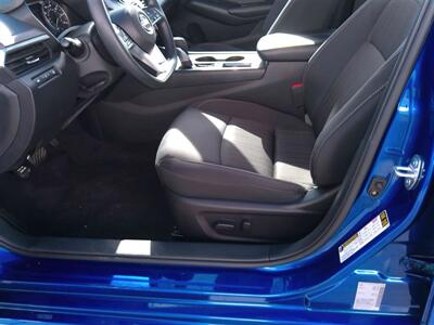 2025 Nissan Altima 2.5 SV   - Photo 13 - Tucson, AZ 85716