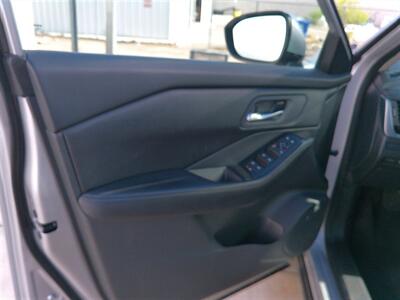 2024 Nissan Rogue SV   - Photo 12 - Tucson, AZ 85716