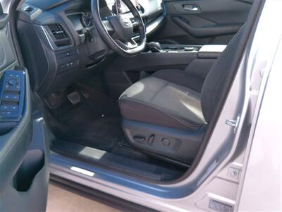 2024 Nissan Rogue SV   - Photo 11 - Tucson, AZ 85716