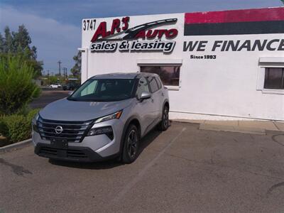2024 Nissan Rogue SV   - Photo 4 - Tucson, AZ 85716