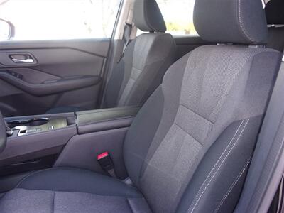 2025 Nissan Rogue SV   - Photo 15 - Tucson, AZ 85716