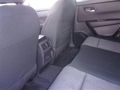 2025 Nissan Rogue SV   - Photo 18 - Tucson, AZ 85716