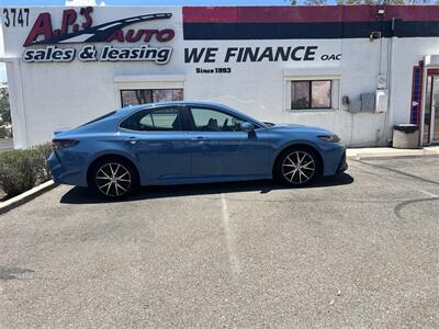 2024 Toyota Camry SE   - Photo 2 - Tucson, AZ 85716