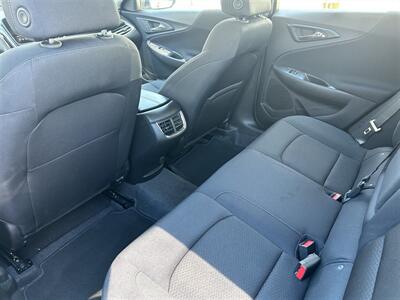 2025 Chevrolet Malibu LT   - Photo 11 - Tucson, AZ 85716