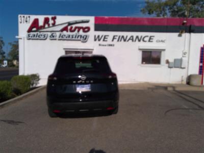 2025 Nissan Rogue SV   - Photo 8 - Tucson, AZ 85716